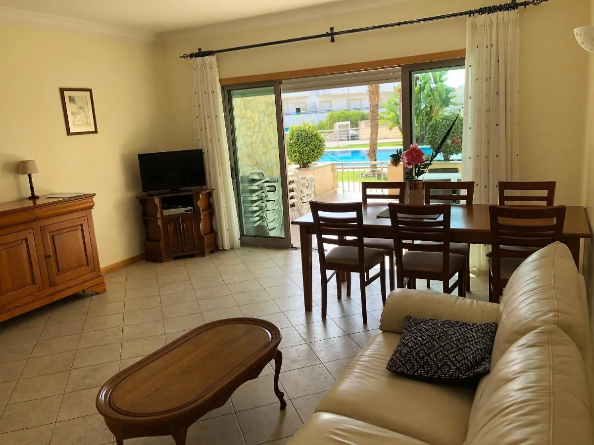 Apartamentos Pomba Branca Olhos de Agua